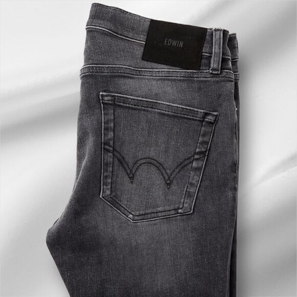 EDWIN Men’s LIAN Skinny Fit Jeans in the Size 31X32” in Coal Color - Picture 7 of 9